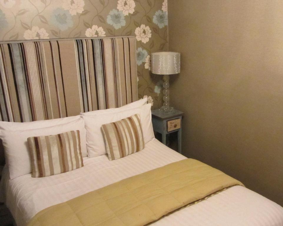 Monties Guest House - Adults Only โบว์เนส ออน วินเดอเมียร์ ห้อง รูปภาพ